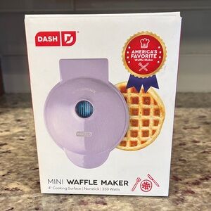Ash Mini Waffle Maker - Purple BRAND NEW Never opened or used!